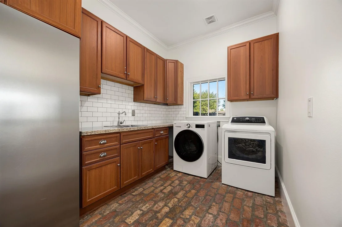 Photo of 9101 Friendship Road