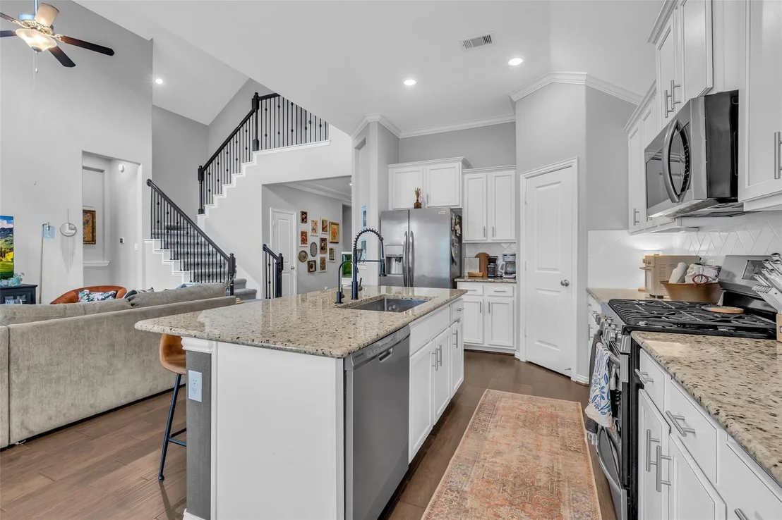 Photo of 32618 Twilight Gable Court