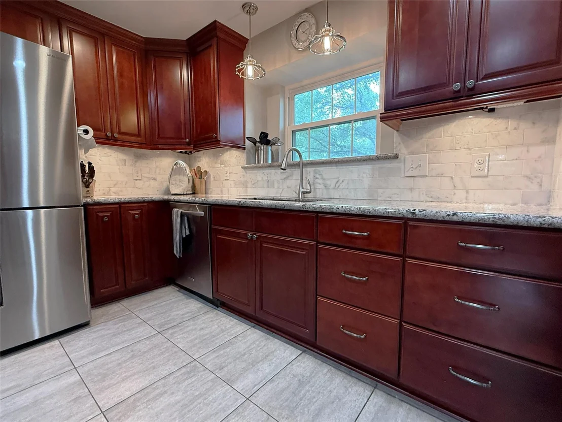 Photo of 18019 Shadow Valley Drive