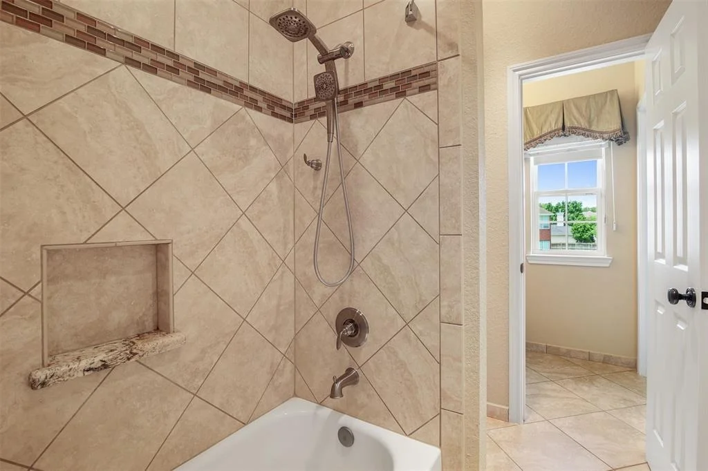 Photo of 2102 White Eagle Lane