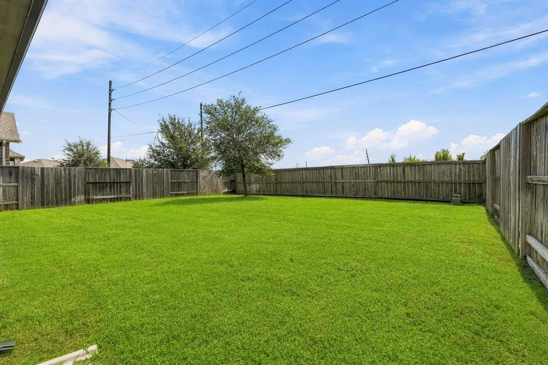 Photo of 4510 Peloton Road