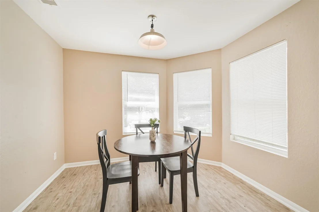 Photo of 16726 Warbler Drive