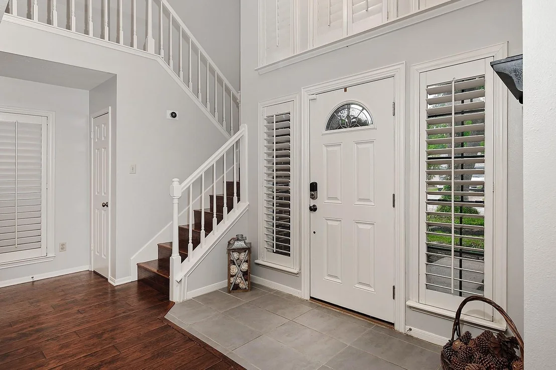 Photo of 2619 Knollbrook Lane
