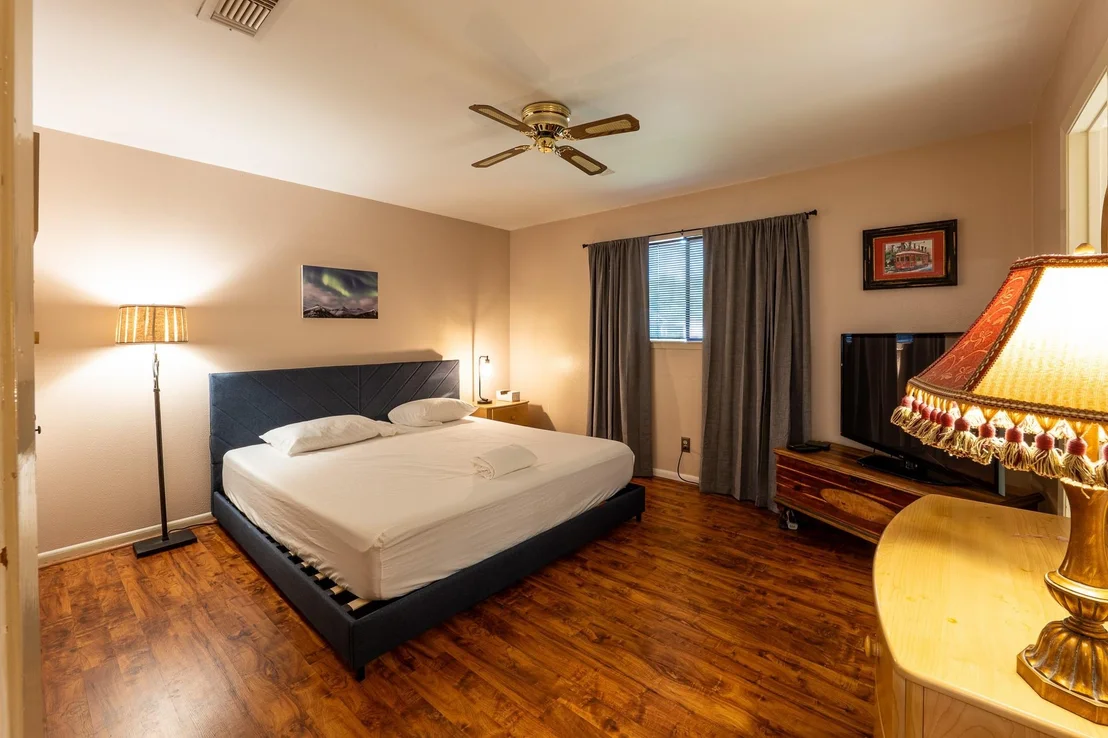 Photo of 7926 Quail Meadow Drive