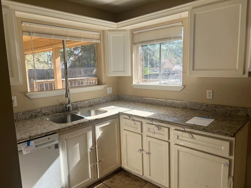 Photo of 302 Bedford Lane