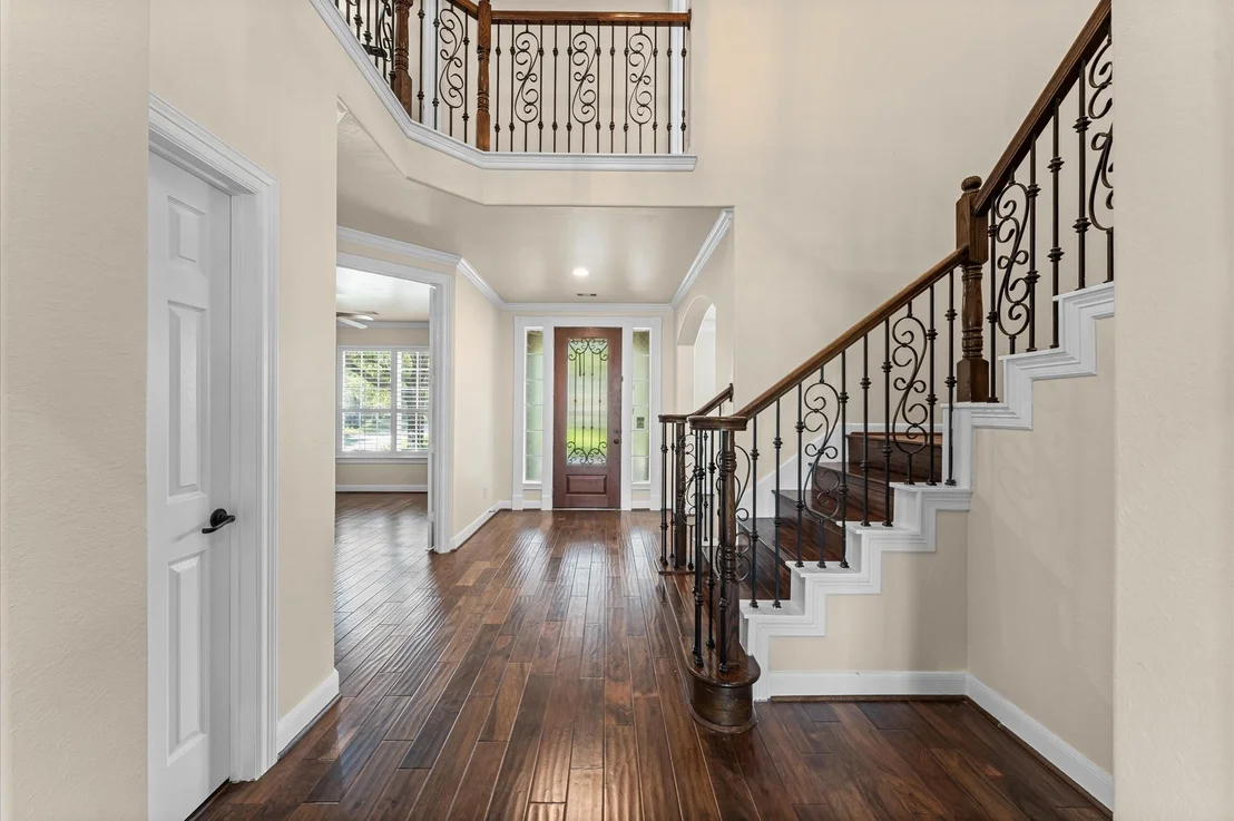 Photo of 7 N Beech Springs Circle