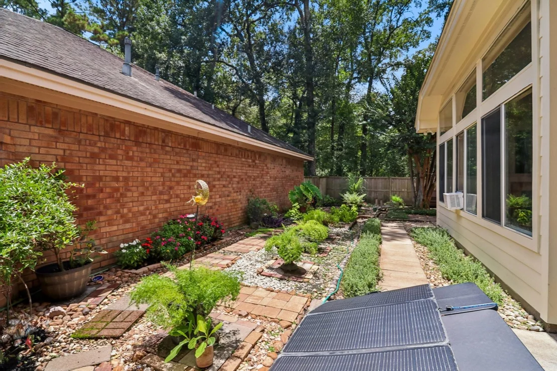 Photo of 26 Cedar Chase Place