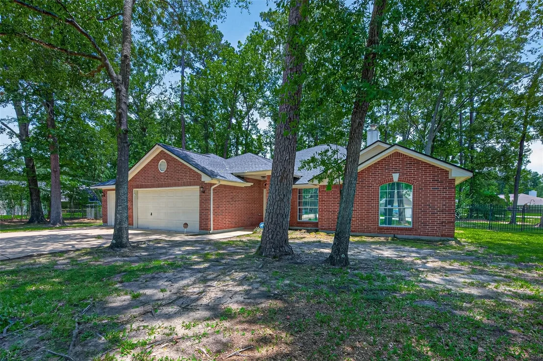 Photo of 18510 Belle Cote Drive