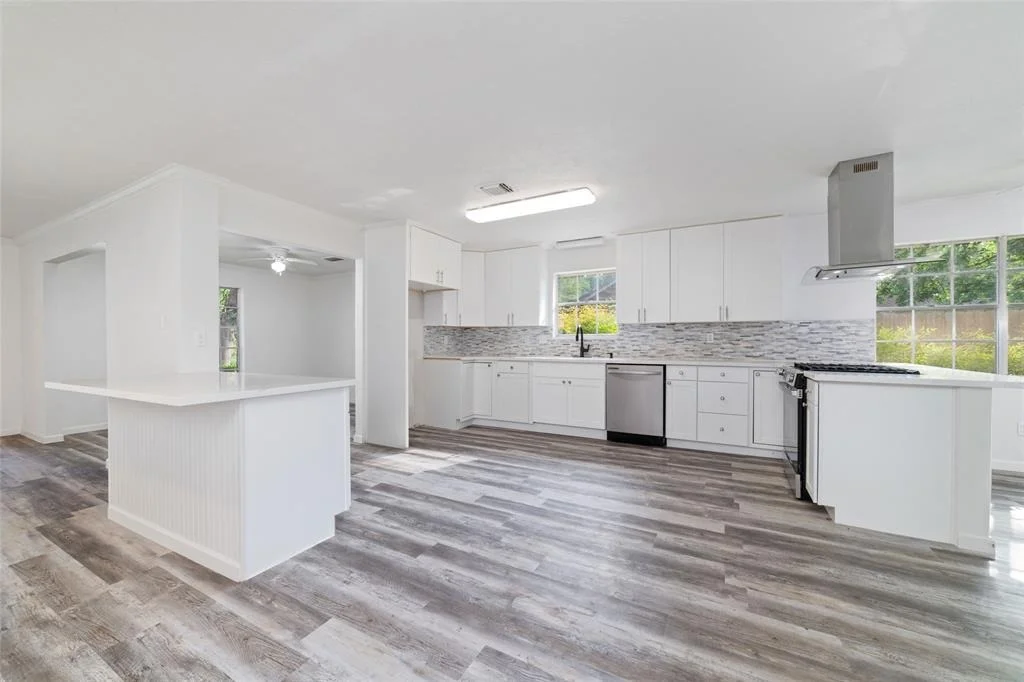 Photo of 549 Roanoke Drive