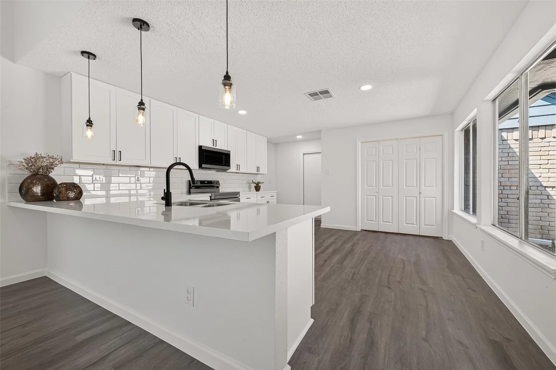 Photo of 3219 Westwick Drive
