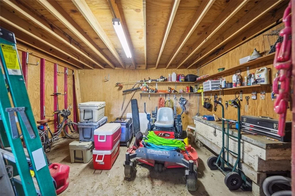 Photo of 21511 Kickapoo Road