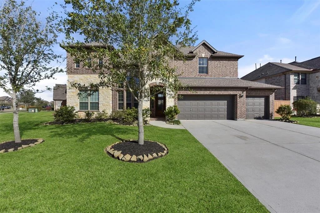 Photo of 12801 Flora Manor Drive