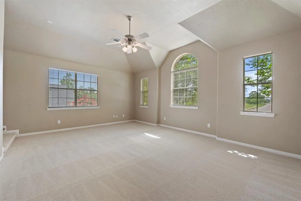 Photo of 19530 Lakeside View Drive
