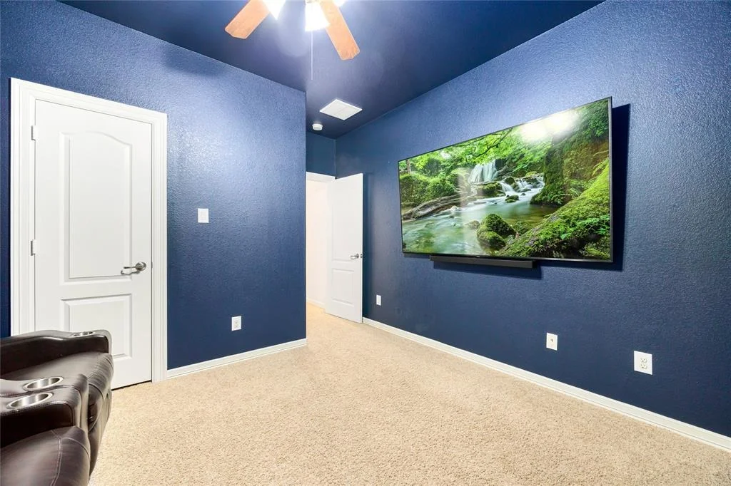 Photo of 17422 Ebeys Landing Ln Lane