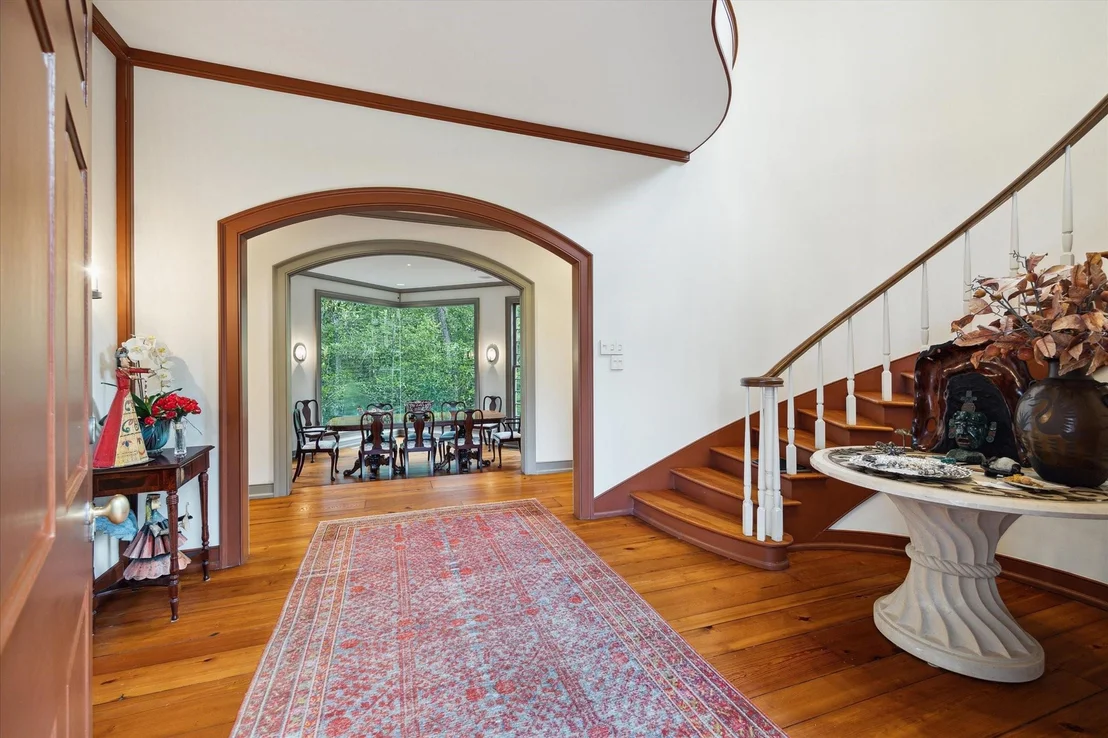 Photo of 3971 Inverness Drive