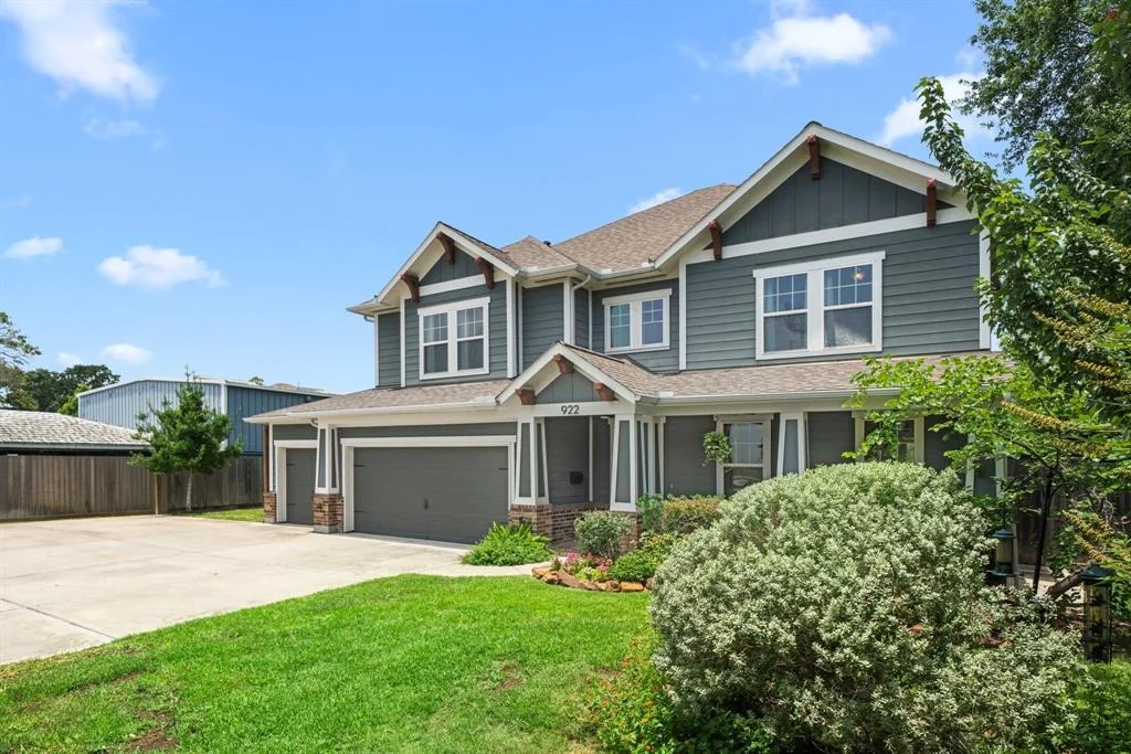 Photo of 922 Wakefield Drive