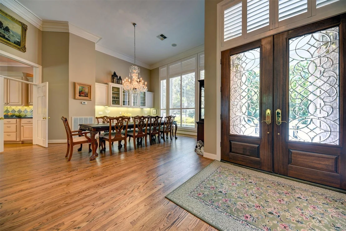 Photo of 851 Elm Drive