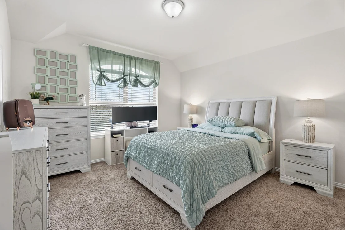 Photo of 2710 Park Crossing