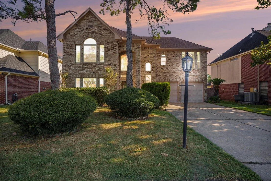 Photo of 1003 Glenview Drive