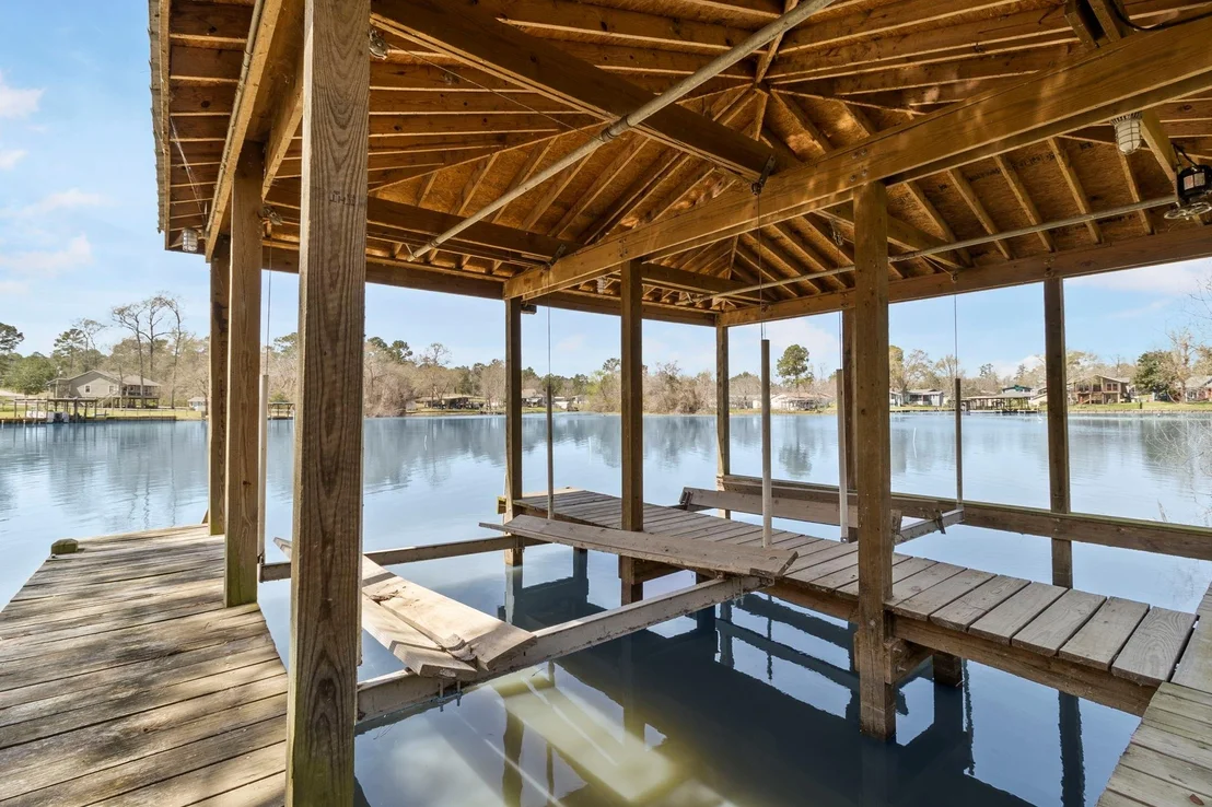 Photo of 1281 Creeklake Drive