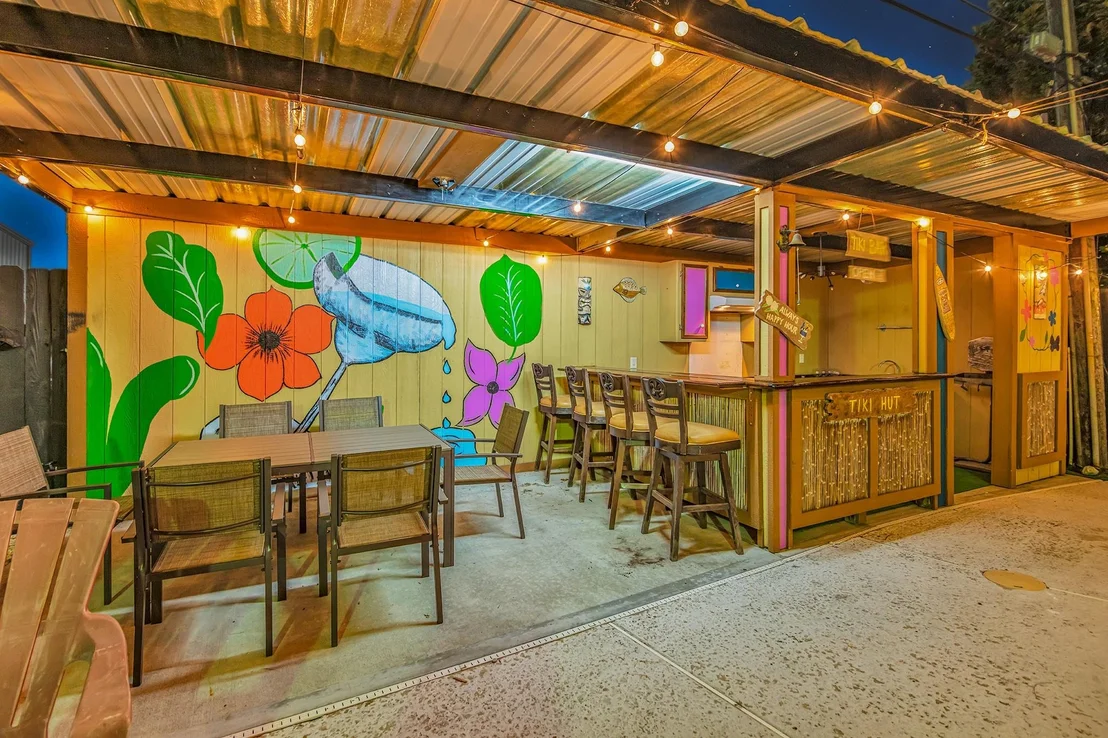 Photo of 2608 Grape Lane