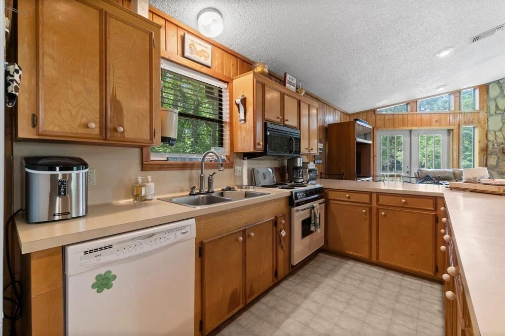 Photo of 31 N Lakeview Drive