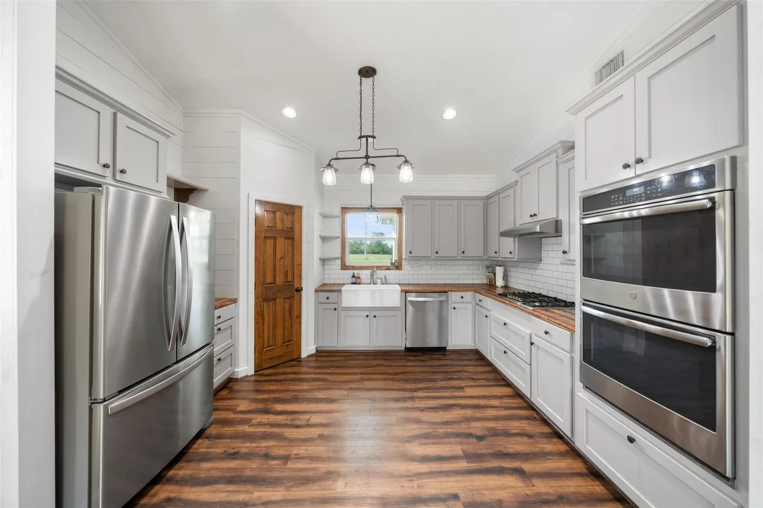 Photo of 1121 Pelican Road