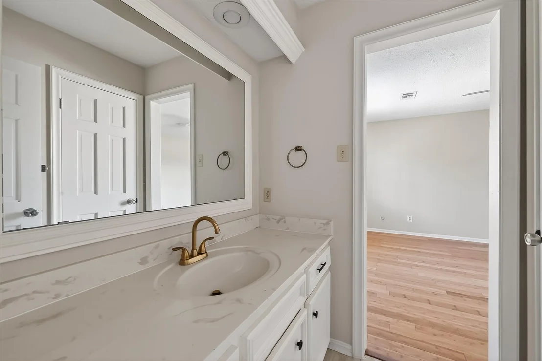 Photo of 11302 Hylander Drive