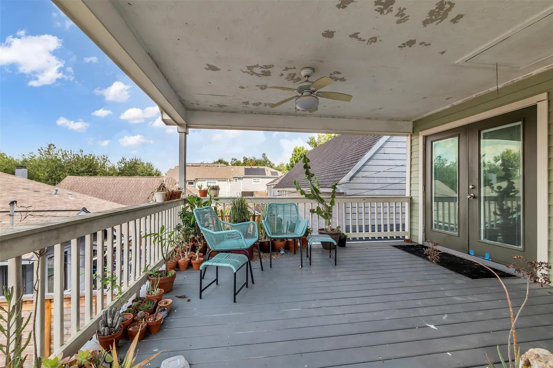 Photo of 2519 White Oak Drive