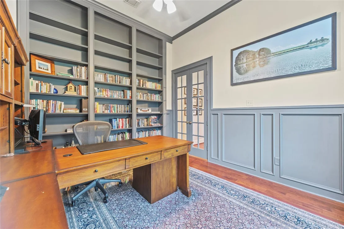 Photo of 22815 Parkwalk Lane