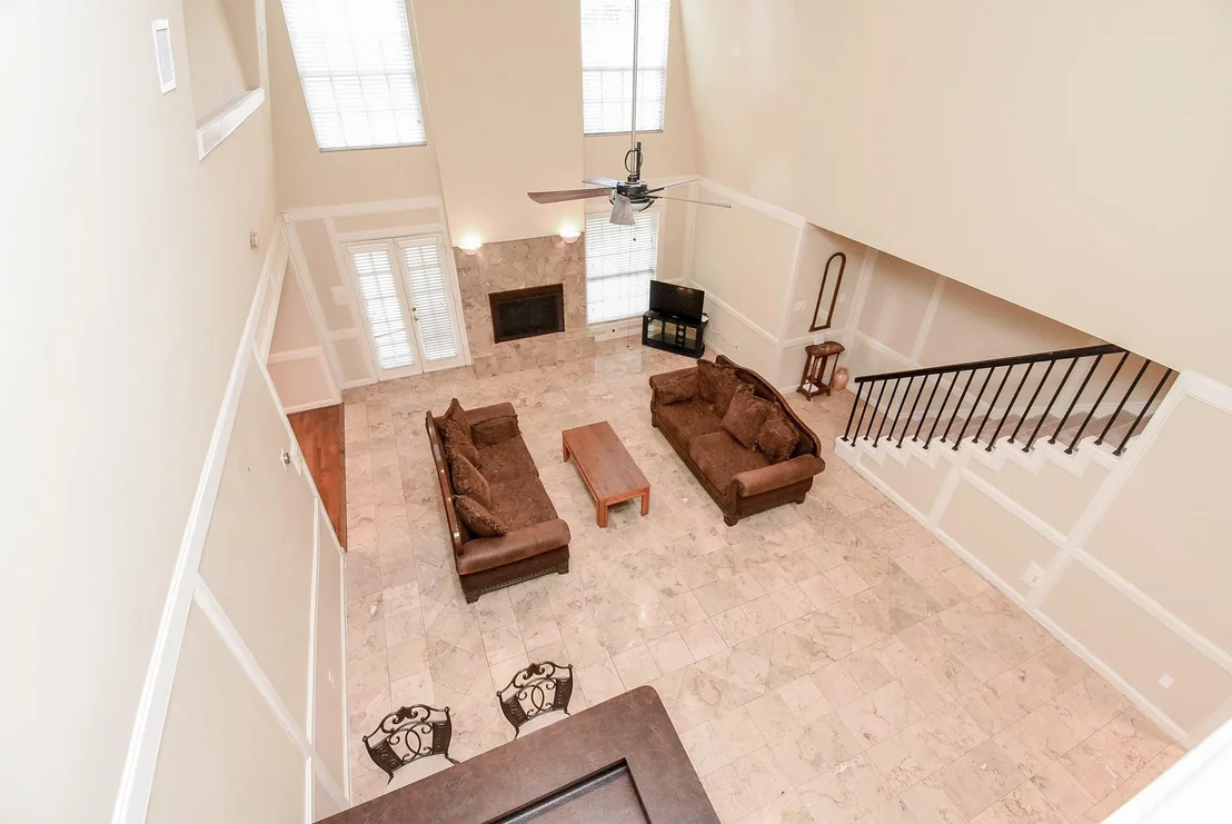 Photo of 426 Longview Drive