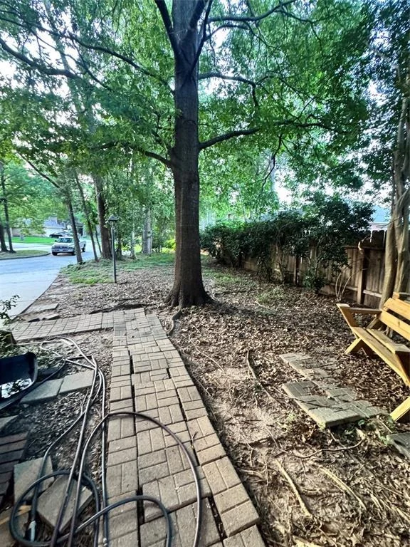 Photo of 2702 Dovewood Lane