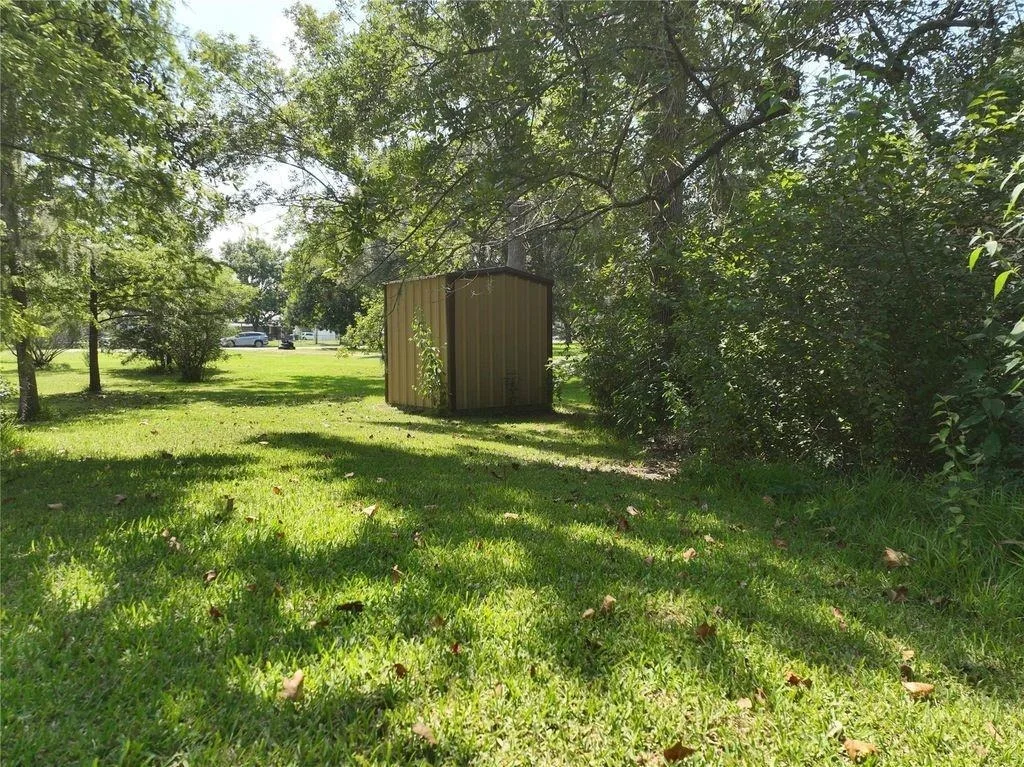 Photo of 9308 Acorn Drive