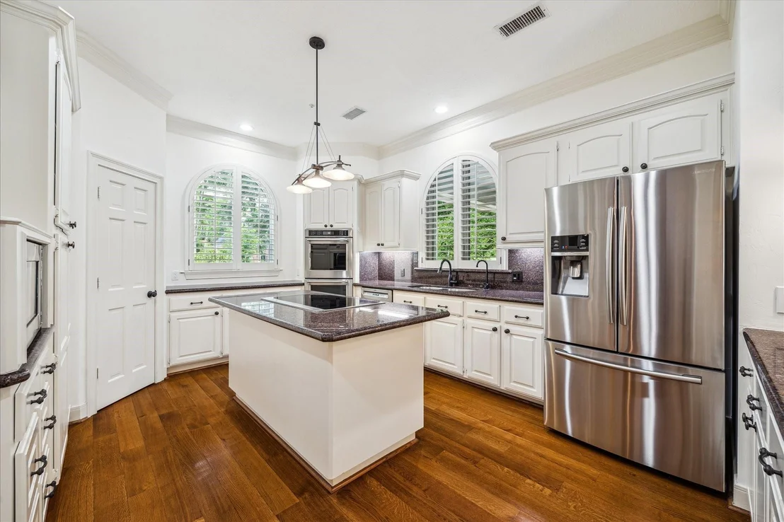 Photo of 30 Halfmoon Court