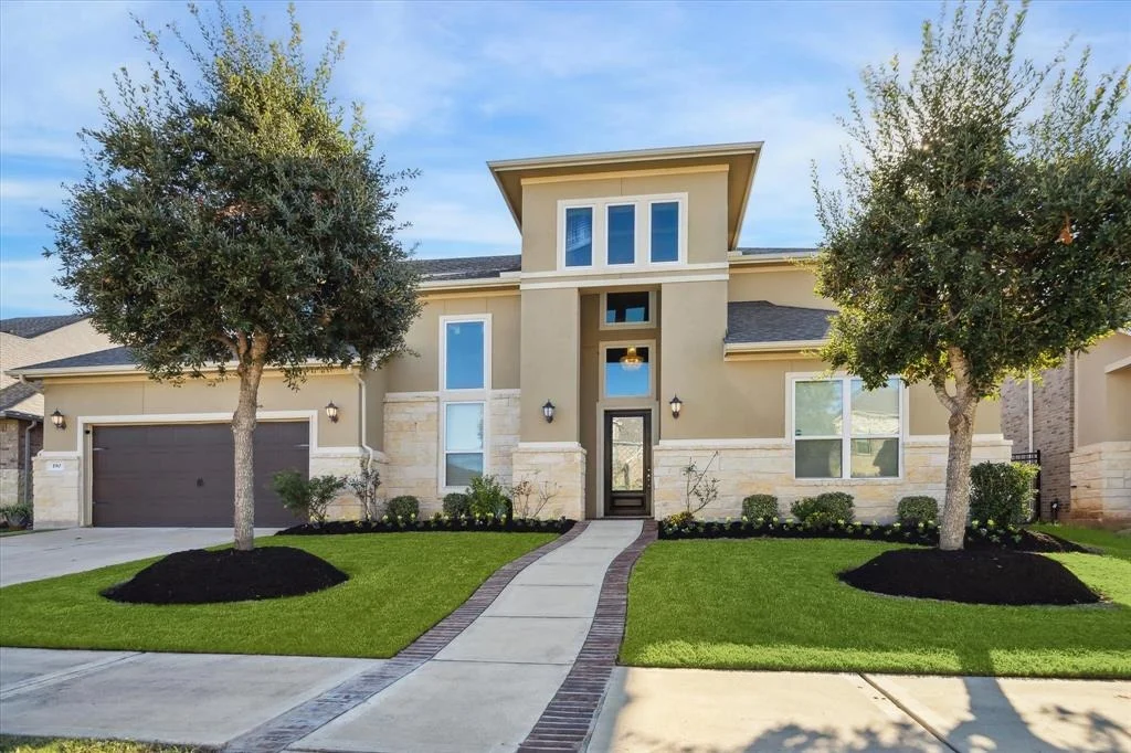 Photo of 190 Monarch Trail