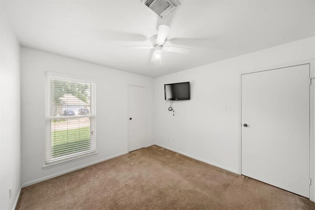 Photo of 3627 Raindrops Road