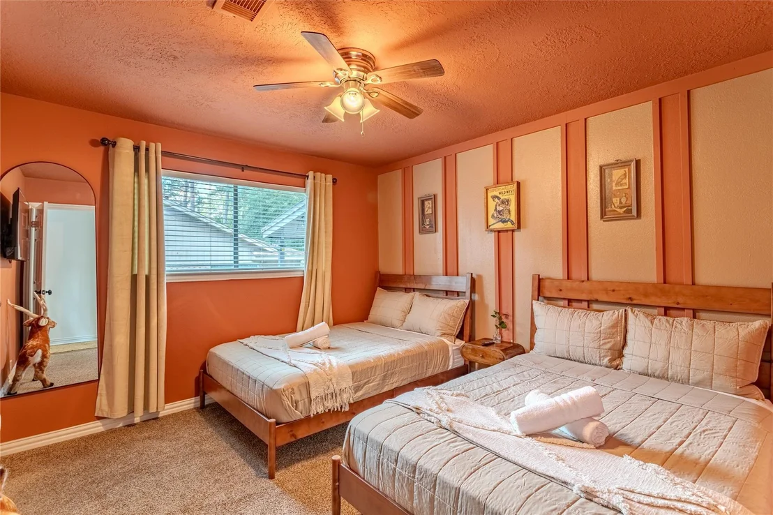 Photo of 129 Springs Edge Drive