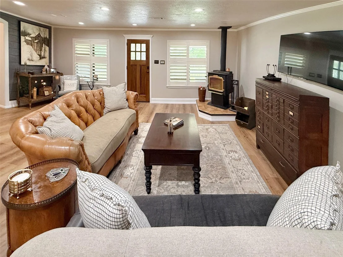 Photo of 12220 Shepard Hill Road