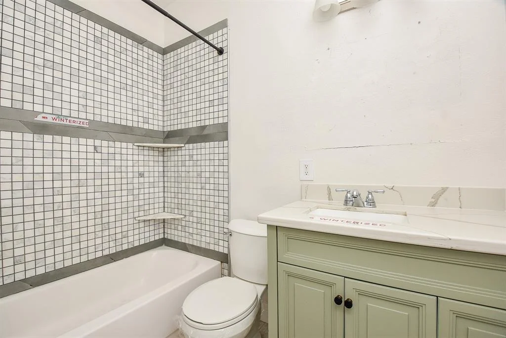 Photo of 1049 Misty Cliff