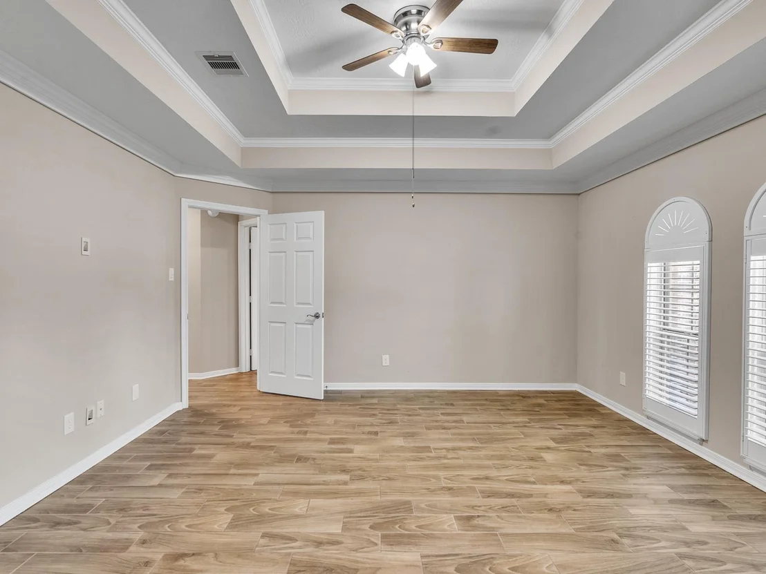 Photo of 6827 Davy Crockett Drive
