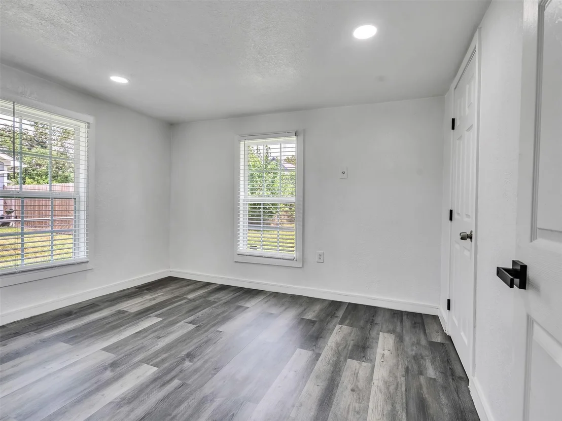 Photo of 7812 Cora Street