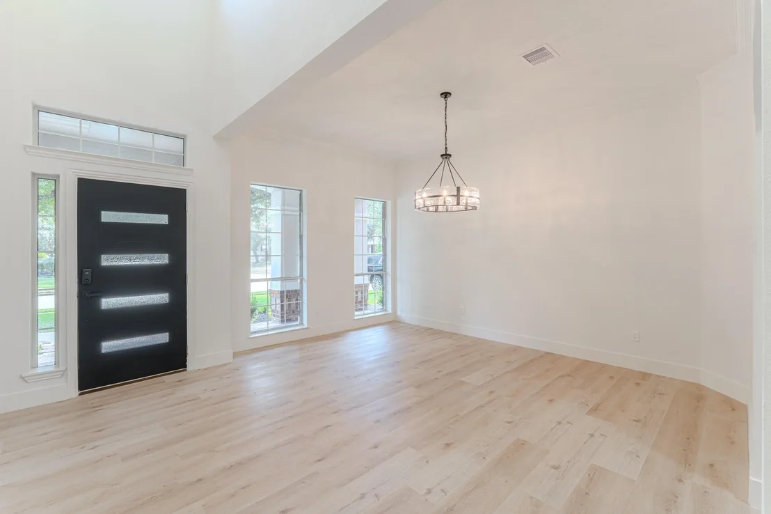Photo of 1323 Arden Forest Drive