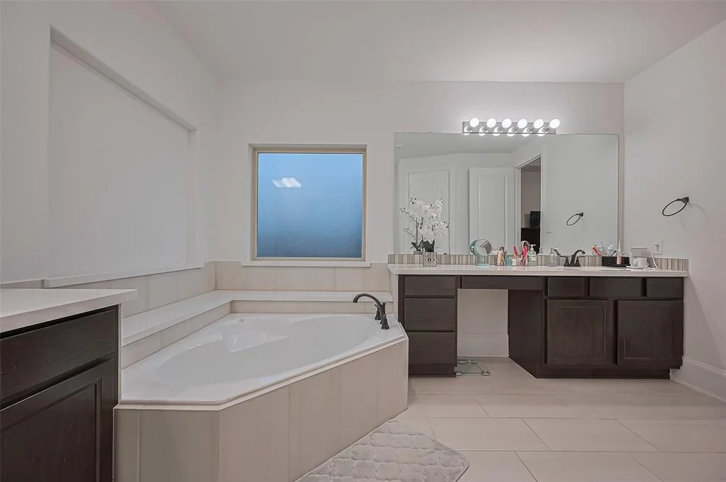 Photo of 9011 Bright Harbor Drive