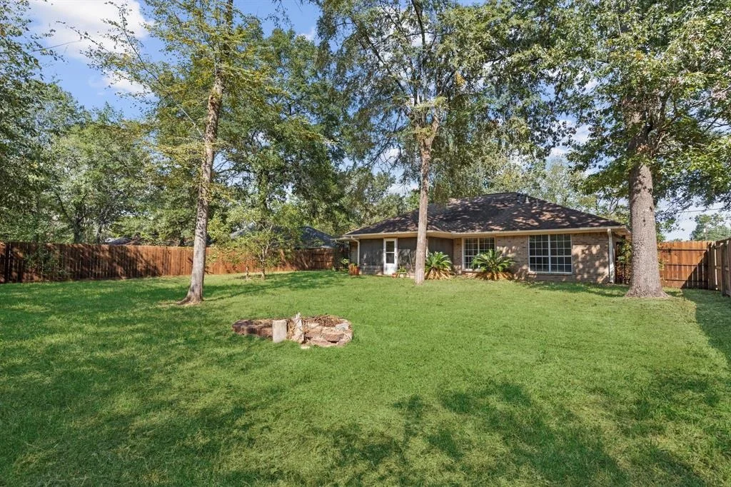 Photo of 301 August Lane