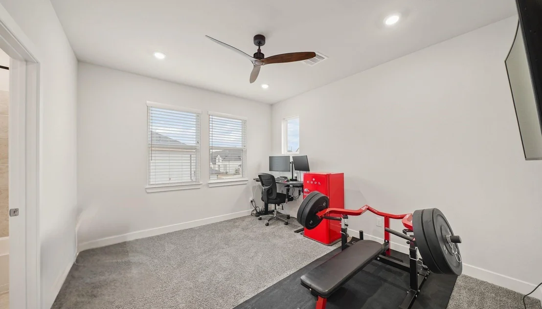 Photo of 23911 Primrose Garden Road