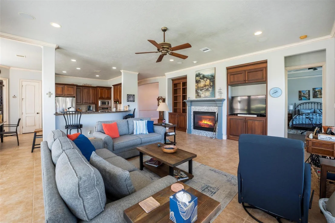 Photo of 115 Lake Sterling Gate Drive