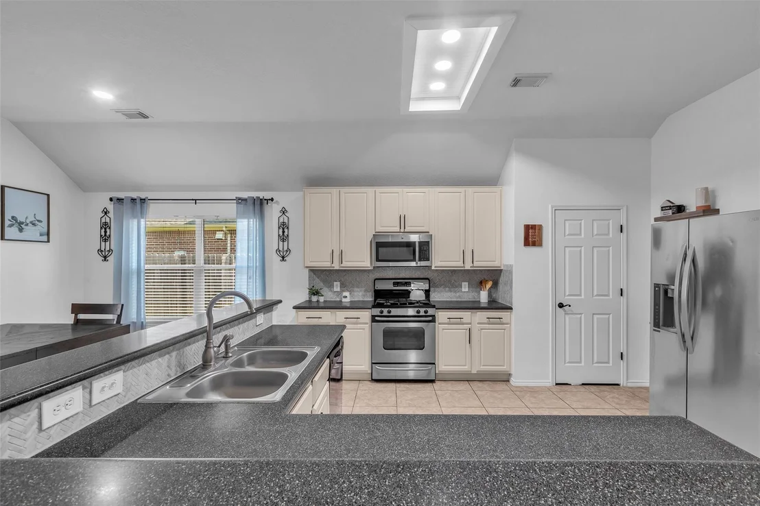 Photo of 30303 Castle Forest Drive