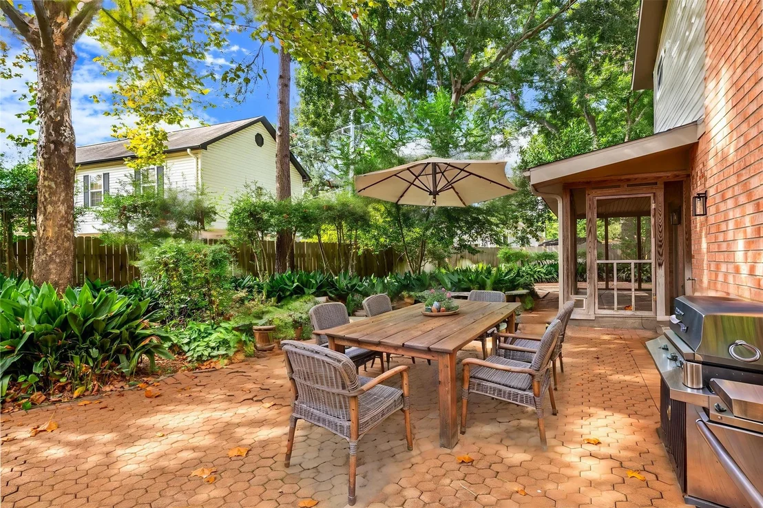 Photo of 904 Winston Drive