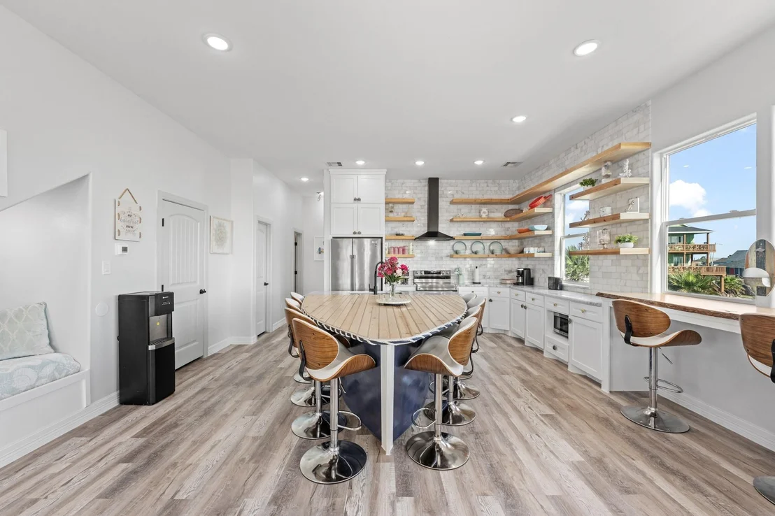 Photo of 1003 Seashell Drive