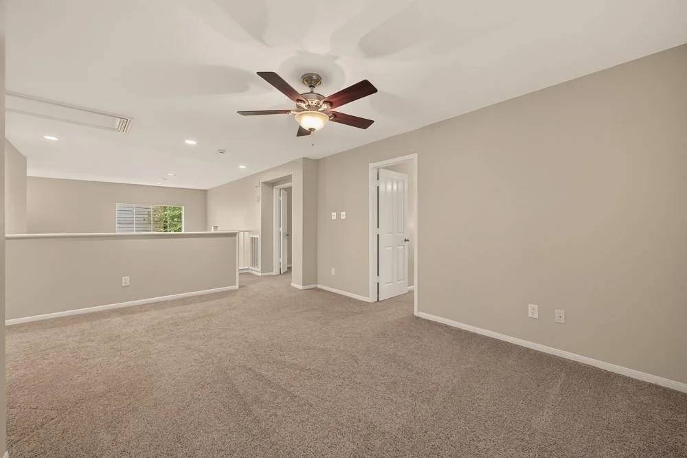 Photo of 51 E Autumn Branch Circle